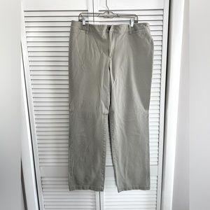 Eddie Bauer stretch chinos - pummice